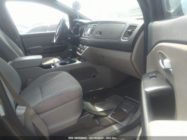 KNDMB5C11G6133838 KIA SEDONA LX