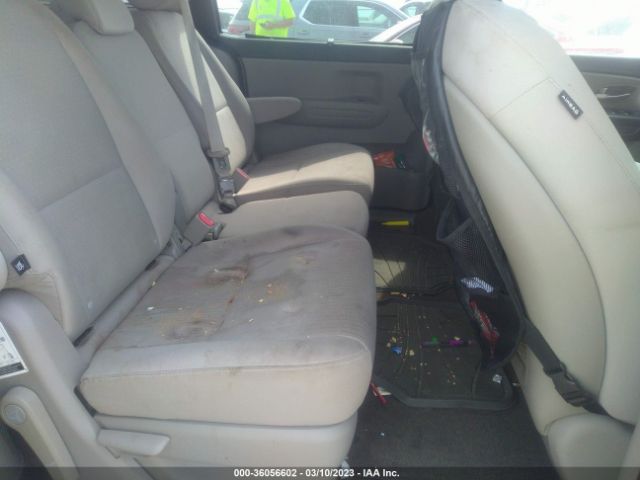 KNDMB5C11G6133838 KIA SEDONA LX