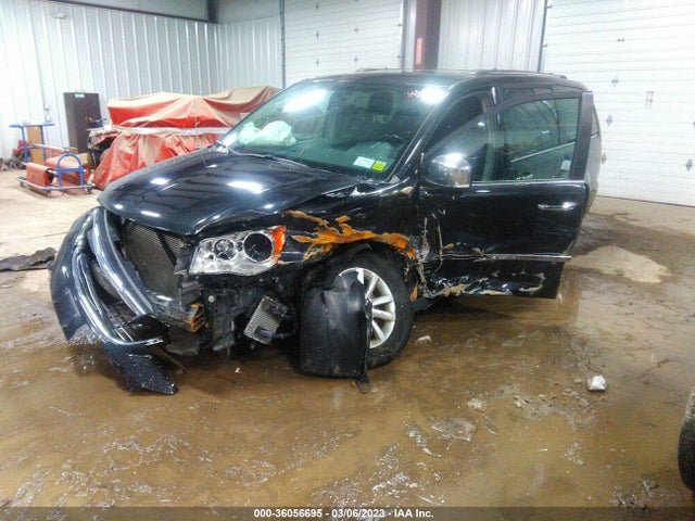2C4RC1GG5FR628416 Chrysler Town & Country Limited Platinum