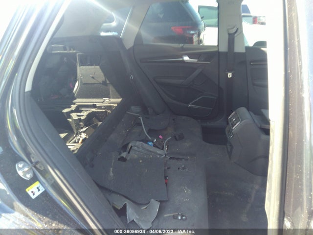 WA1BNAFY0J2088917 Audi Q5 Premium Plus