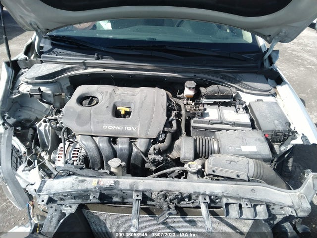2017 HYUNDAI ELANTRA LIMITED VIN: KMHD84LF5HU293315