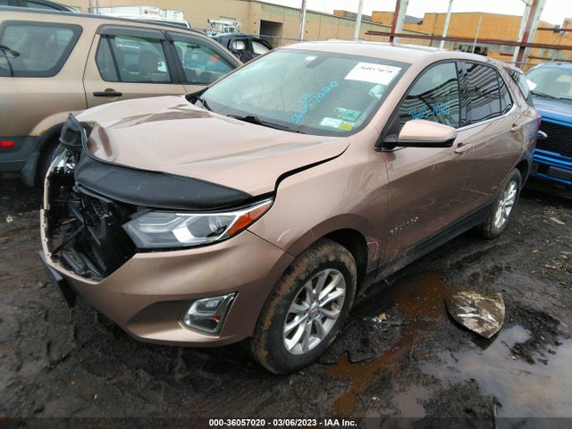 Chevrolet EQUINOX LT 2018 2GNAXSEV4J6162052 Image 2