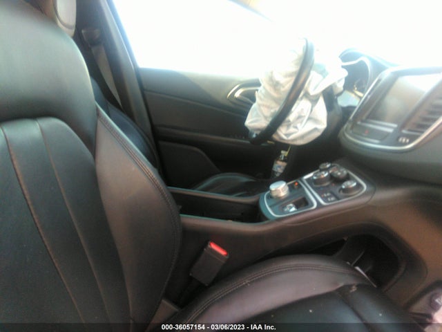 Chrysler 200 Limited Platinum 2017 1C3CCCABXHN508369 Image 5