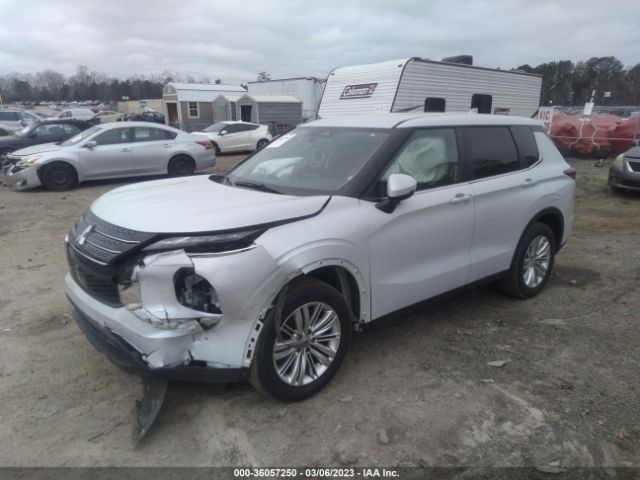 JA4J3TA8XNZ023428 Mitsubishi Outlander Es