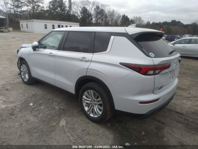 JA4J3TA8XNZ023428 Mitsubishi Outlander Es