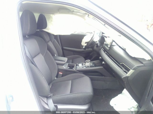 JA4J3TA8XNZ023428 Mitsubishi Outlander Es