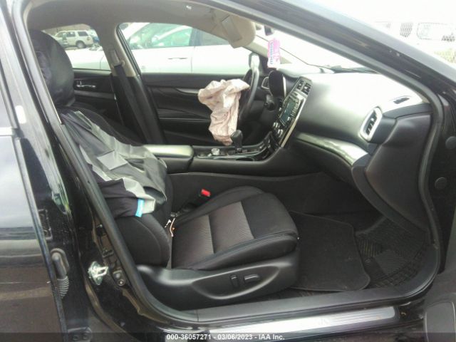 1N4AA6AP5HC378251 Nissan Maxima Sv/s/sl/sr/platinum