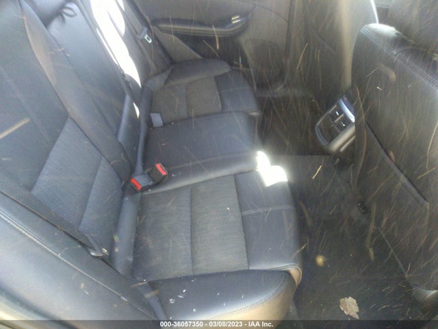 Chevrolet IMPALA LT 2018 2G1105S32J9132184 Image 9