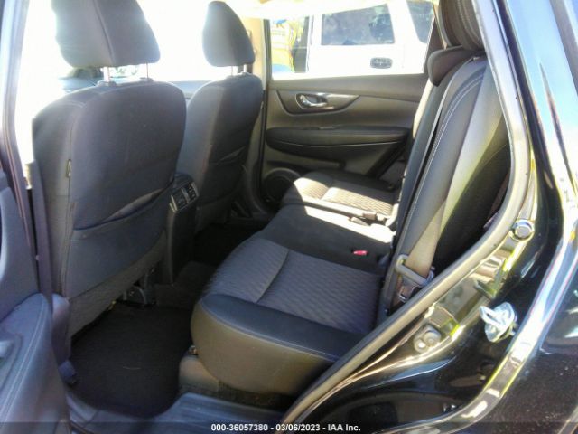 KNMAT2MT6HP588582 Nissan ROGUE SV