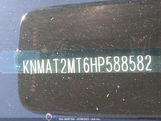 KNMAT2MT6HP588582 Nissan ROGUE SV