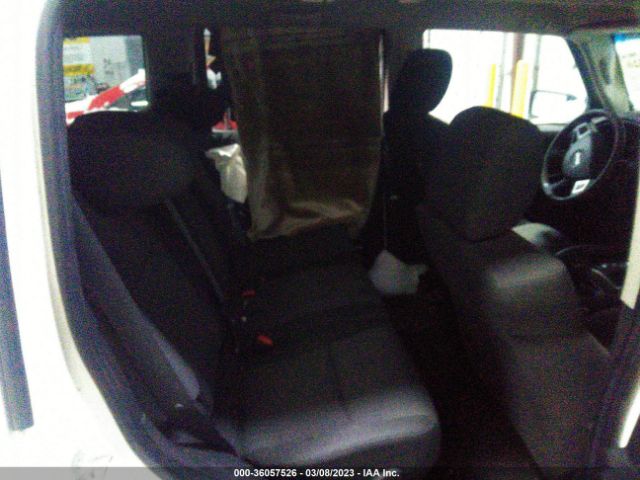 1J8HG48K78C186411 Jeep Commander Sport