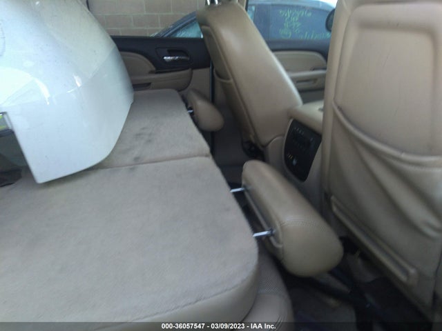 2009 GMC YUKON XL DENALI VIN: 1GKFC06249R206803