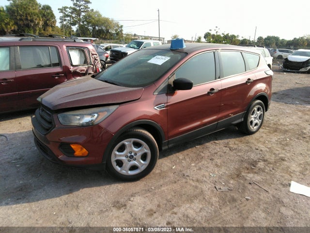 2018 FORD ESCAPE S VIN: 1FMCU0F71JUB97157