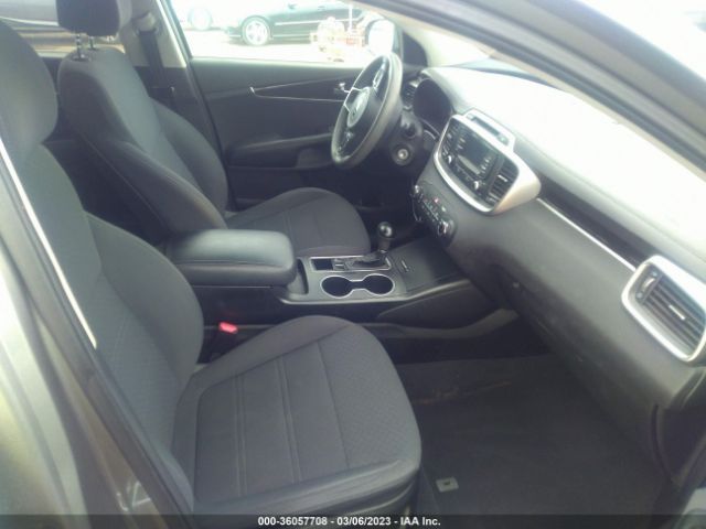 5XYPG4A54JG360704 KIA Sorento Lx V6