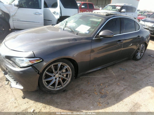 ZARFAEBN5J7573911 Alfa Romeo Giulia