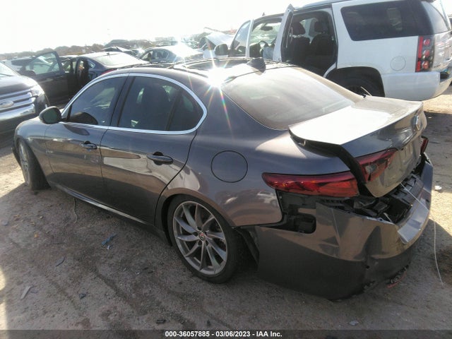 ZARFAEBN5J7573911 Alfa Romeo Giulia
