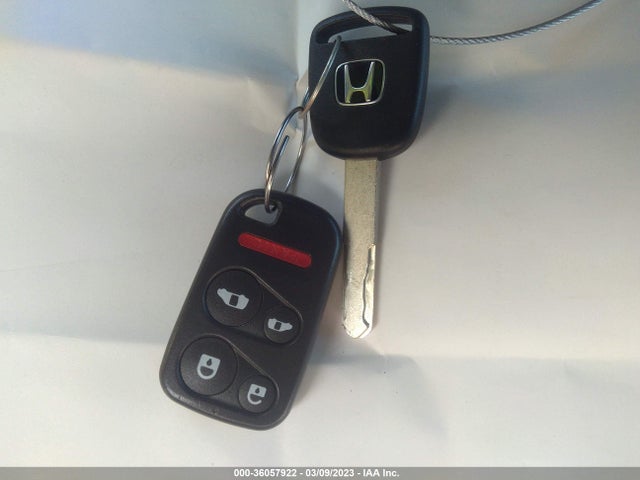 2003 HONDA ODYSSEY EX VIN: 5FNRL18633B062897