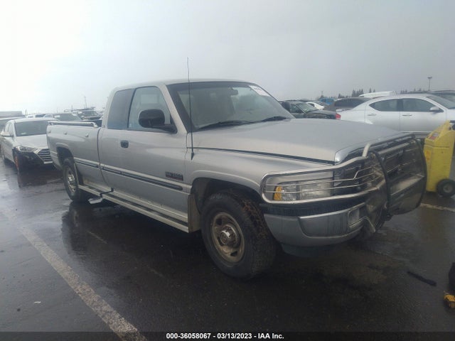 Dodge RAM 2500 1998 1B7KC2367WJ172847 zdjęcie główne