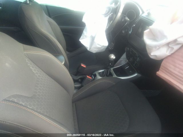 3C4NJCAB7KT677265 Jeep Compass Sport