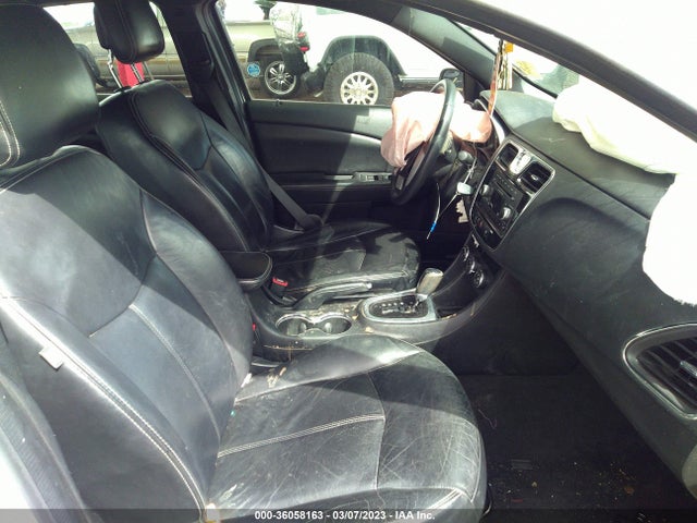 Chrysler 200 Limited 2014 1C3CCBCGXEN204375 Image 7