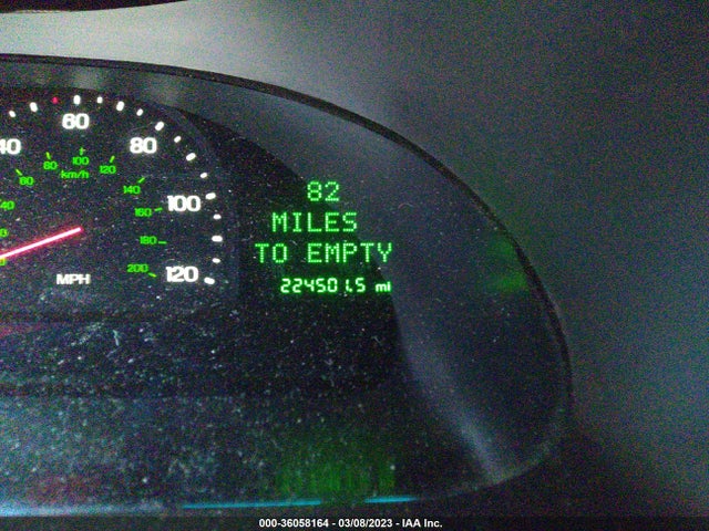 2000 LINCOLN CONTINENTAL VIN: 1LNHM97V6YY832979