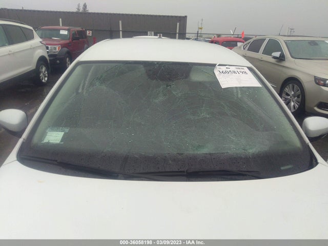 3VWD17AJ2EM405549 Volkswagen Jetta Sedan Se
