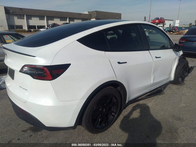 Tesla Model Y Long Range 2022 7SAYGDEE5NF408953 Image 5