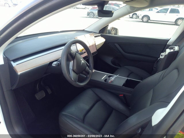 Tesla Model Y Long Range 2022 7SAYGDEE5NF408953 Image 6