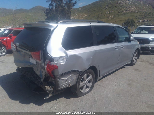 Toyota SIENNA LE 2014 5TDKK3DC1ES475122 Image 5