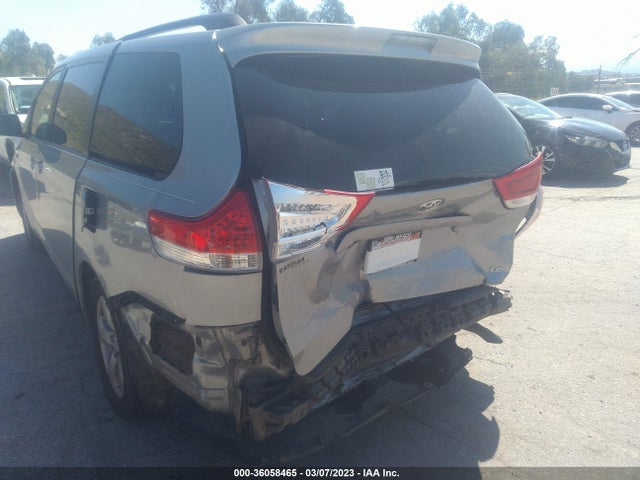 Toyota SIENNA LE 2014 5TDKK3DC1ES475122 Image 7