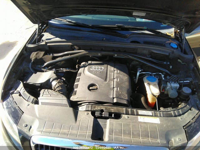 WA1CFAFP7BA039813 Audi Q5 2.0t Premium