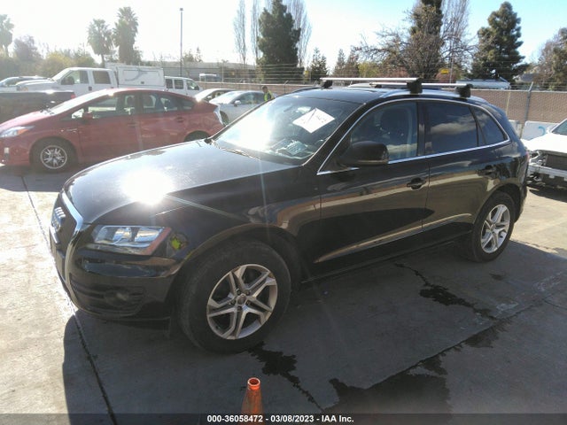 WA1CFAFP7BA039813 Audi Q5 2.0t Premium