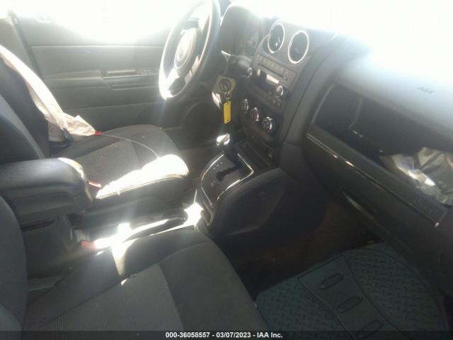 1C4NJPBB7FD418907 Jeep Patriot Sport