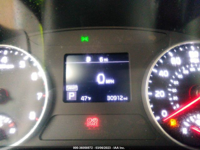 KNDEU2AAXM7173244 KIA SELTOS S