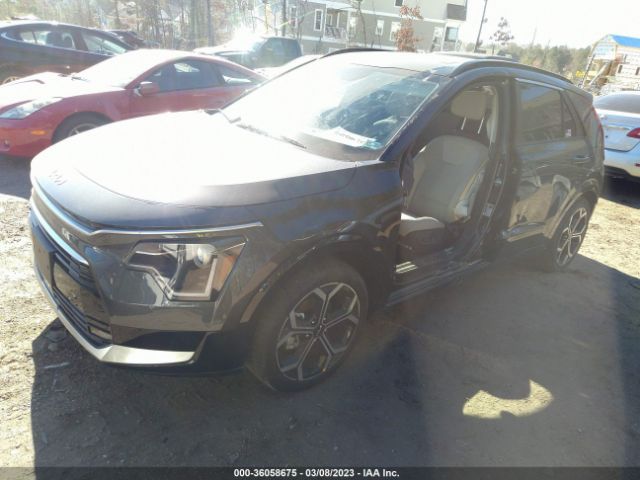 KNDCR3LE2P5046499 KIA Niro Ex Touring