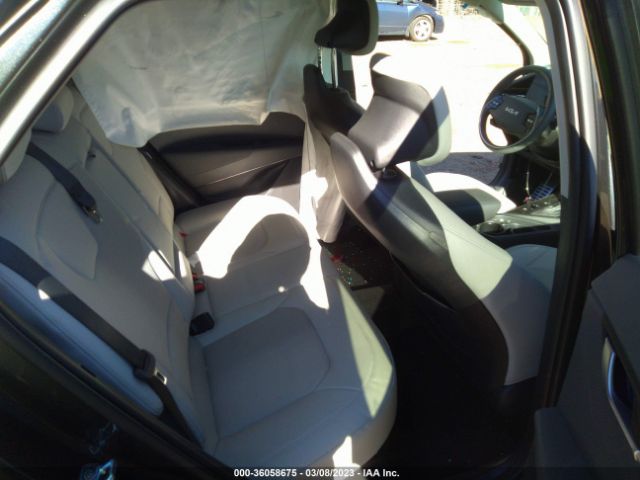 KNDCR3LE2P5046499 KIA Niro Ex Touring