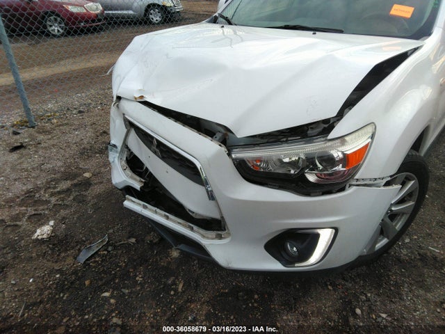 4A4AP4AUXFE011455 Mitsubishi Outlander Sport Se
