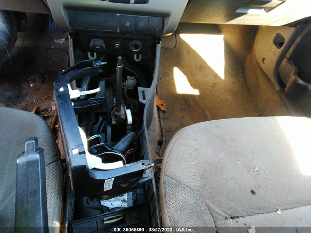 2008 FORD FOCUS S VIN: 1FAHP34N48W196707