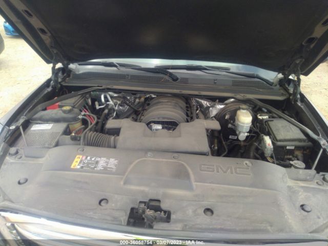 1GKS2GKC9JR143601 GMC Yukon Xl Slt
