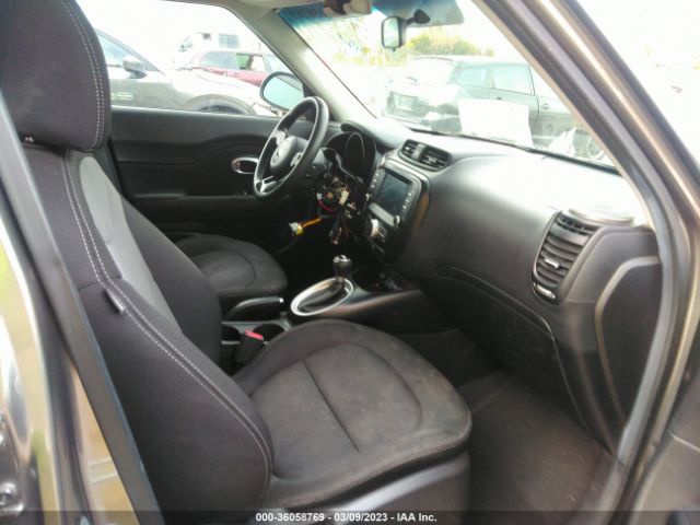 KNDJP3A52J7576855 KIA SOUL +