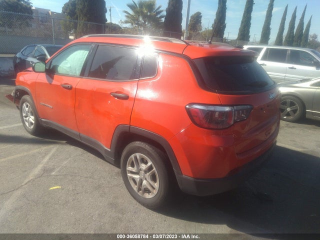 3C4NJCAB1JT233121 Jeep Compass Sport
