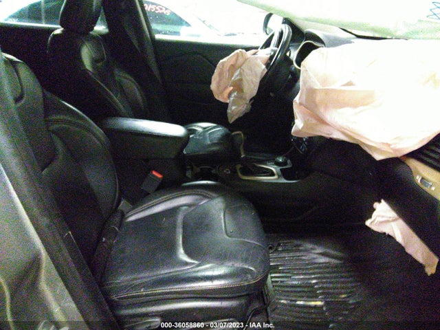 1C4PJMDB0HW518858 Jeep Cherokee Limited