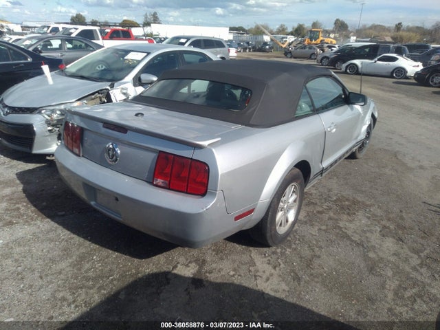 2009 FORD MUSTANG VIN: 1ZVHT84N095137693