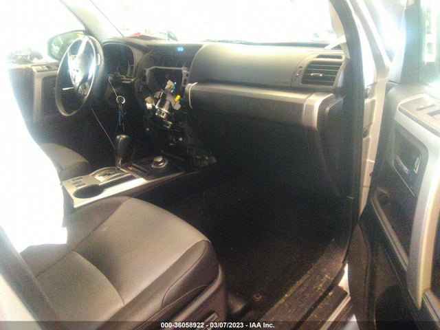 Toyota 4RUNNER SR5 2018 JTEBU5JR4J5508916 Image 7