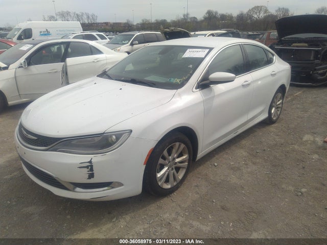 Chrysler 200 Limited 2015 1C3CCCAB4FN657096 Image 2
