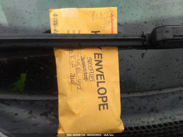 KNDJN2A21F7207076 KIA Soul Base