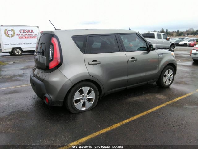 KNDJN2A21F7207076 KIA Soul Base