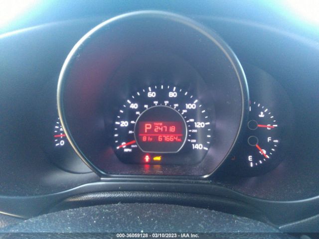 KNDJN2A24H7474277 KIA Soul Base