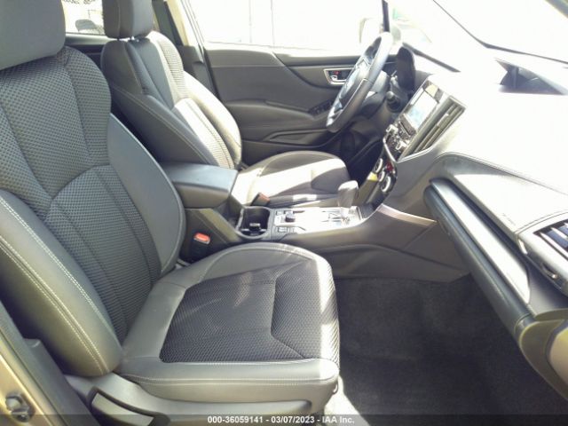JF2SKAJC9MH569939 Subaru Forester Premium