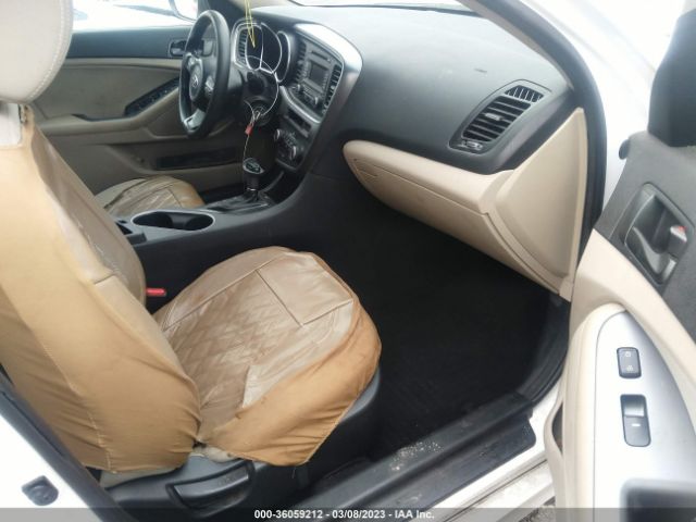5XXGM4A7XEG300608 KIA Optima Lx